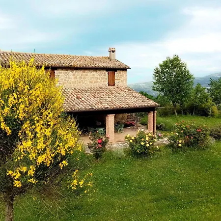 Casaugolina * Novafeltria